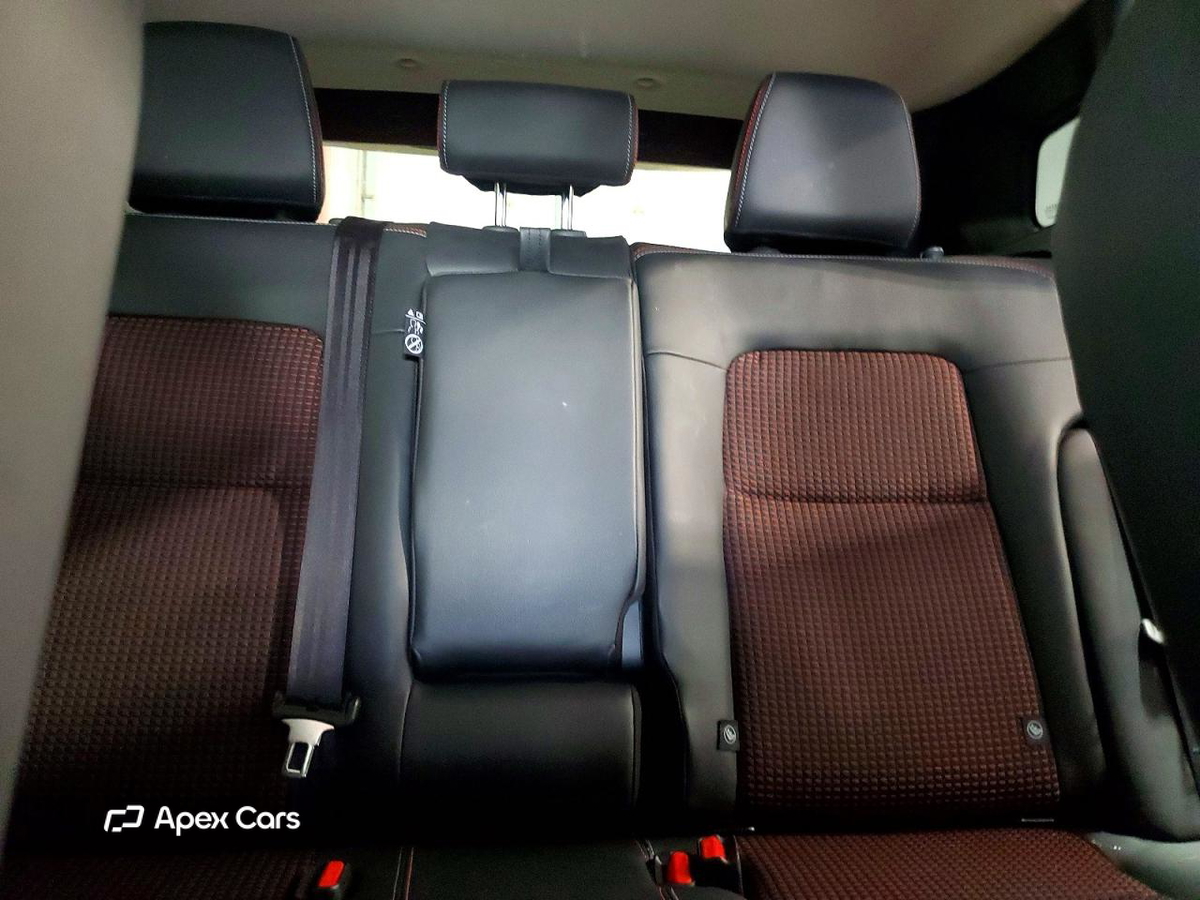 Nissan Kicks 2025