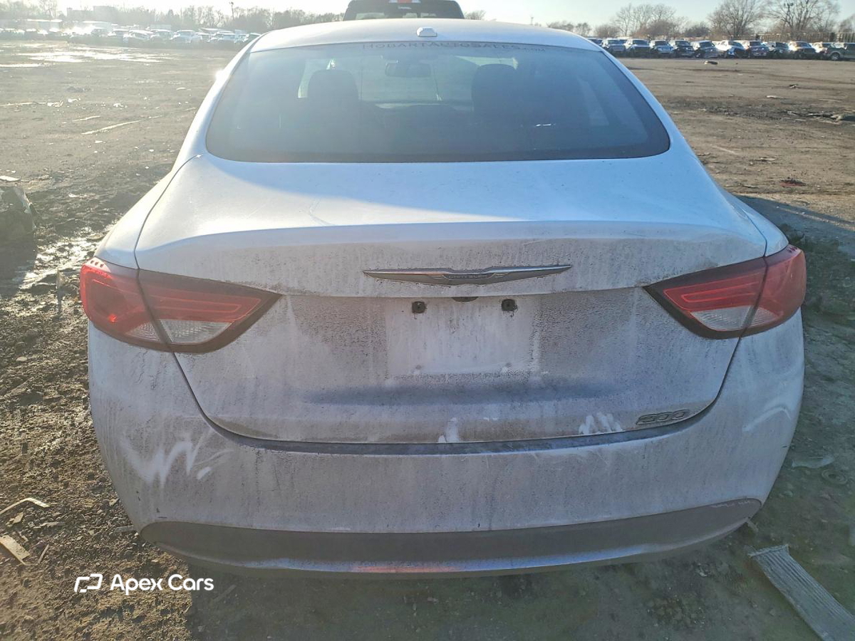 Chrysler 200 2016