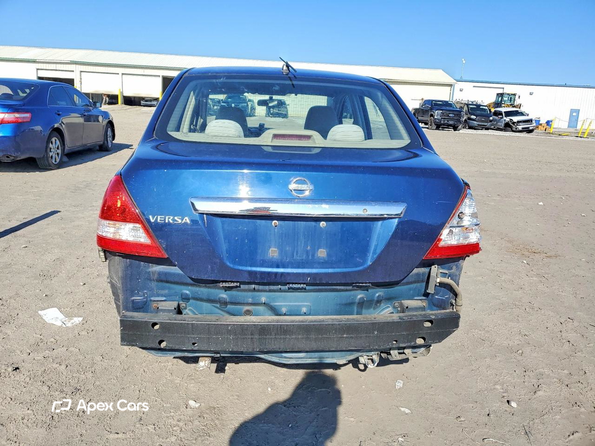 Nissan Versa 2008