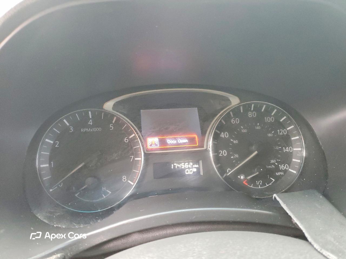 Nissan Pathfinder 2014