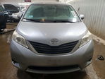 Toyota Sienna 2012