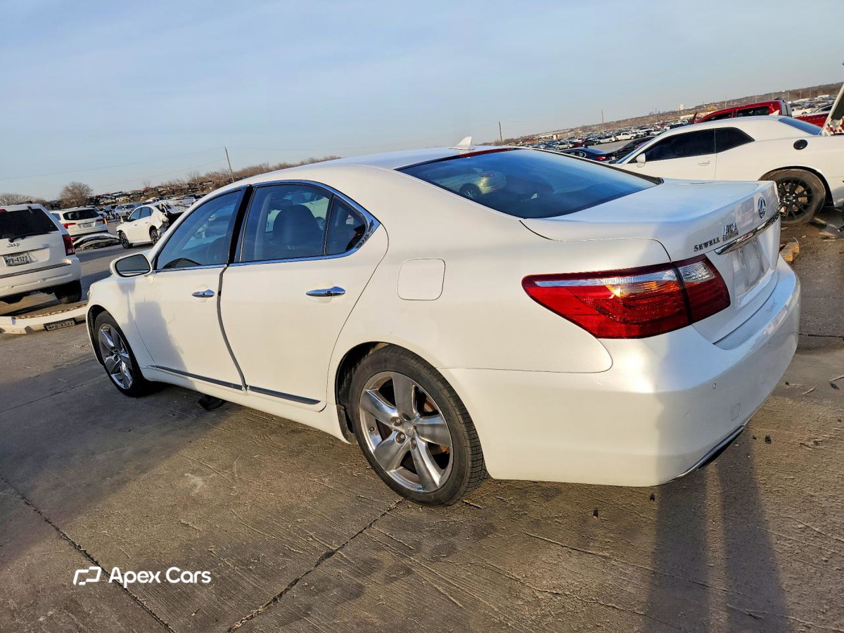 Lexus LS 2011