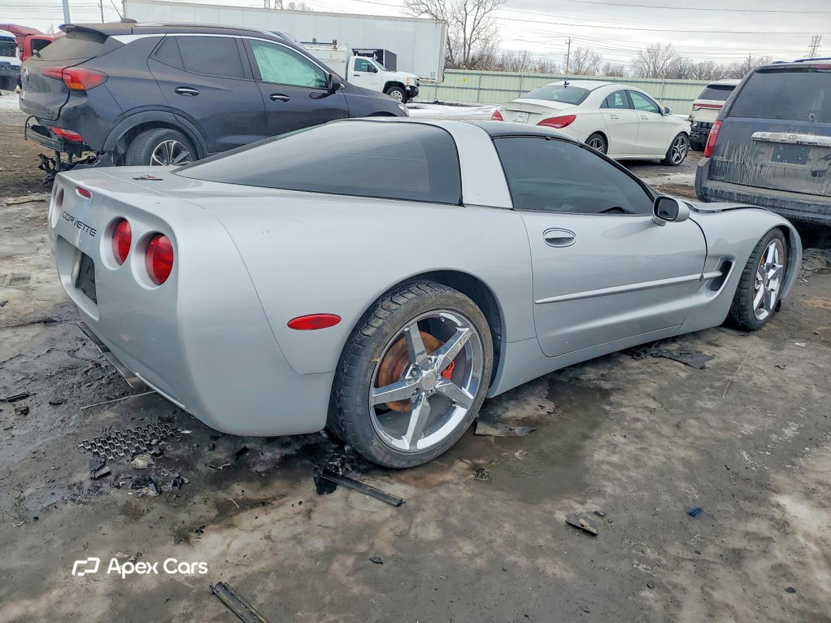 Chevrolet Corvette 2000