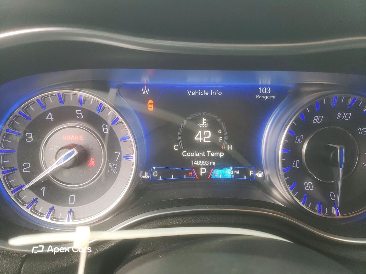 Chrysler 300 2016