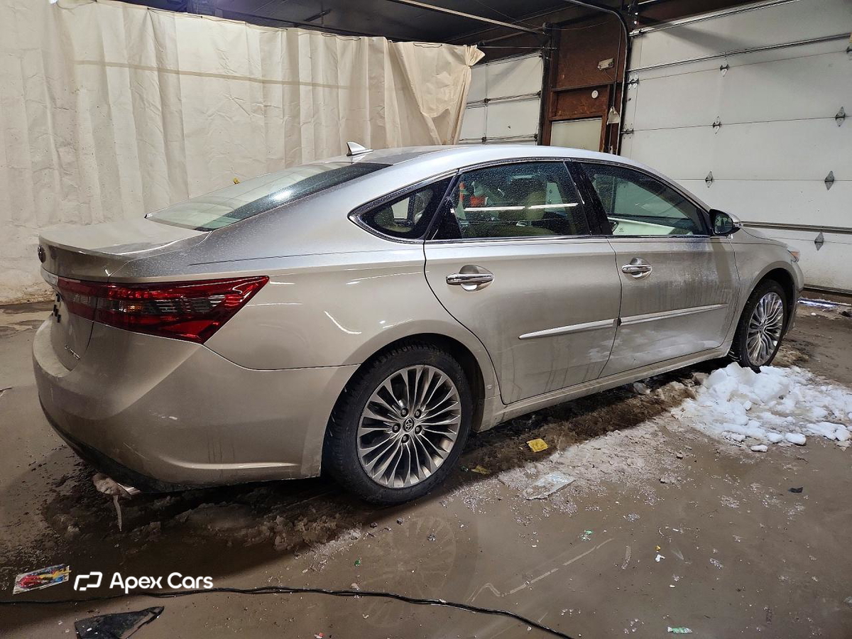 Toyota Avalon 2016