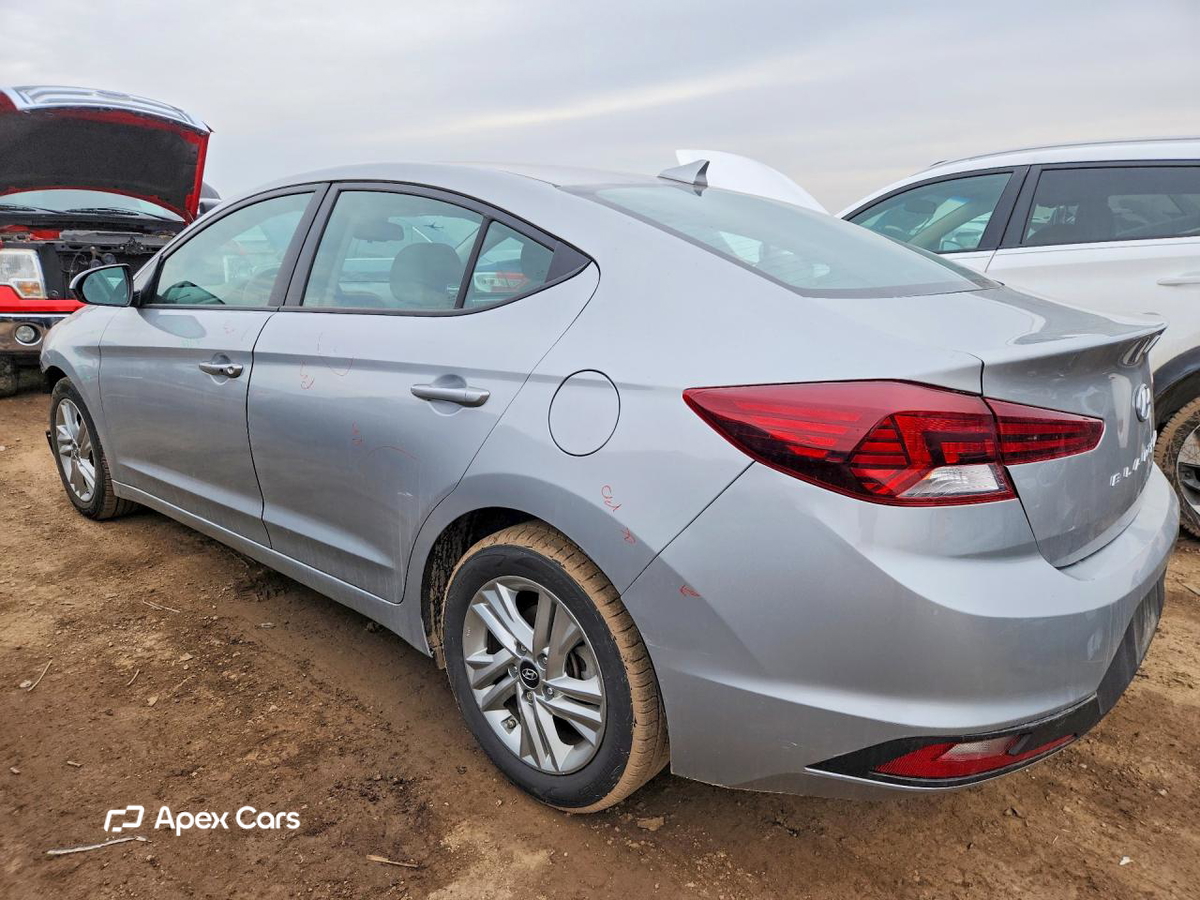 Hyundai Elantra 2020
