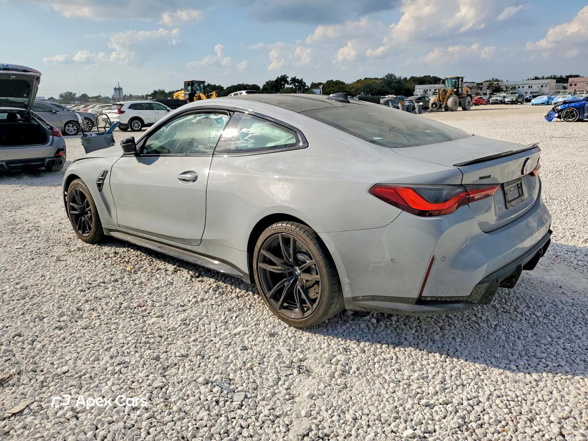 BMW M4 2023