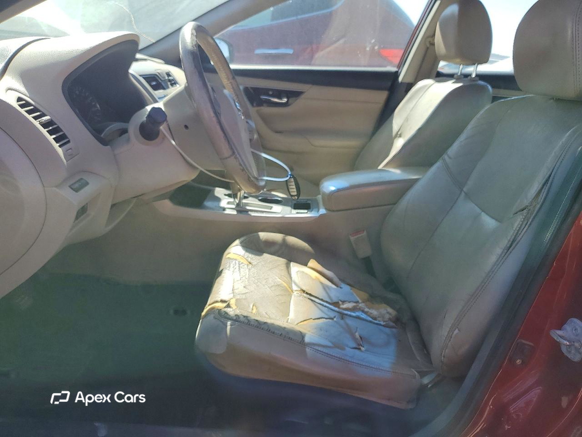 Nissan Altima 2015