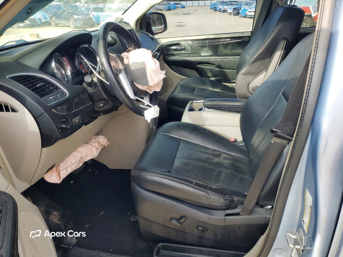 Chrysler Voyager 2013