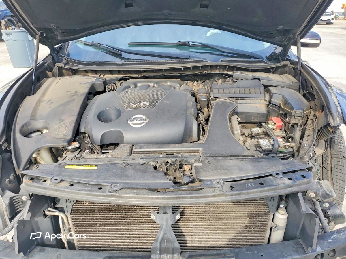 Nissan Maxima 2014