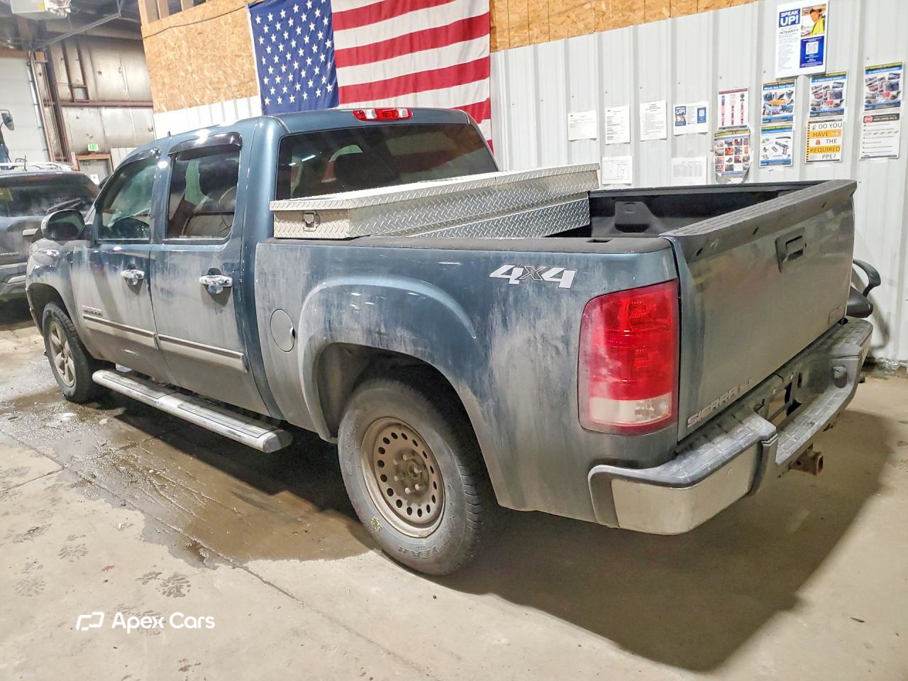 GMC Sierra 2013