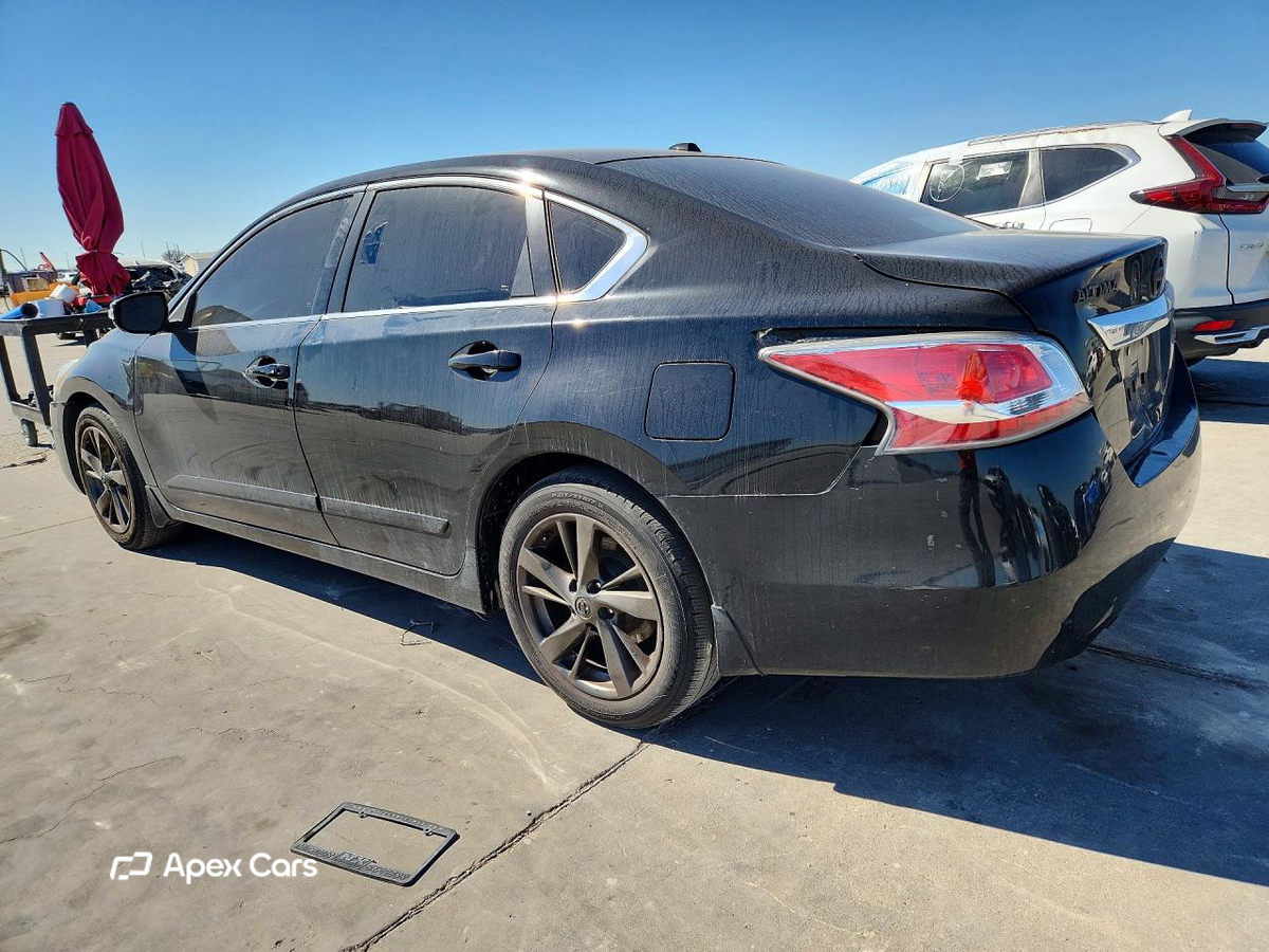 Nissan Altima 2015