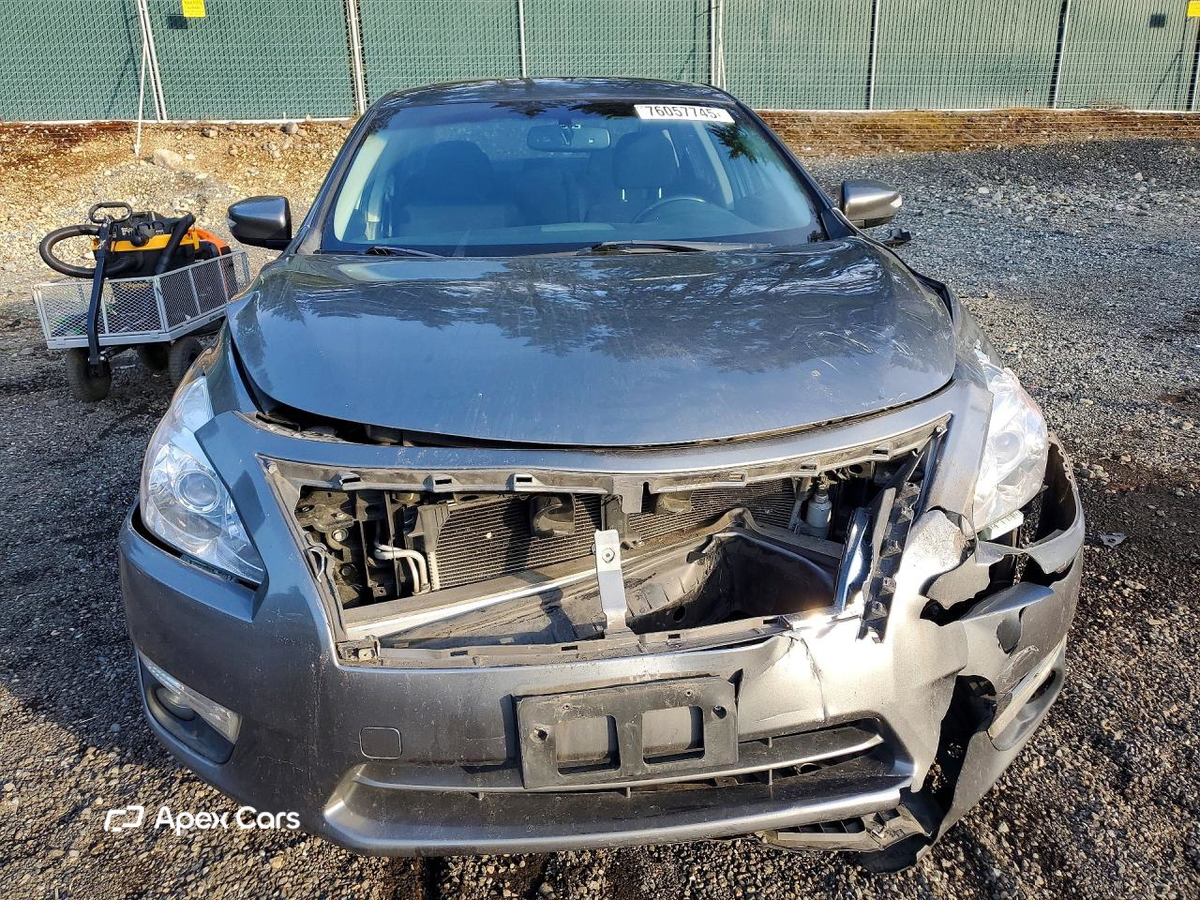 Nissan Altima 2015