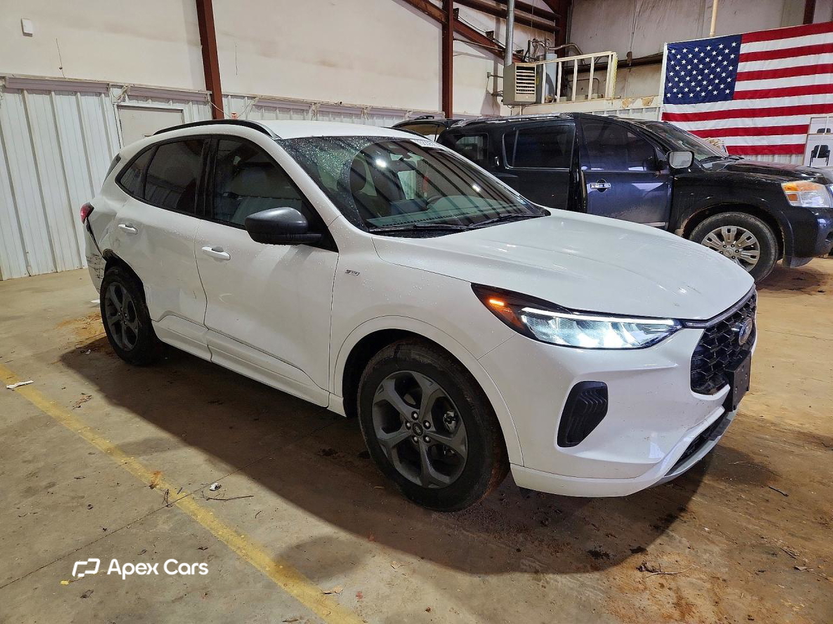 Ford Escape 2024