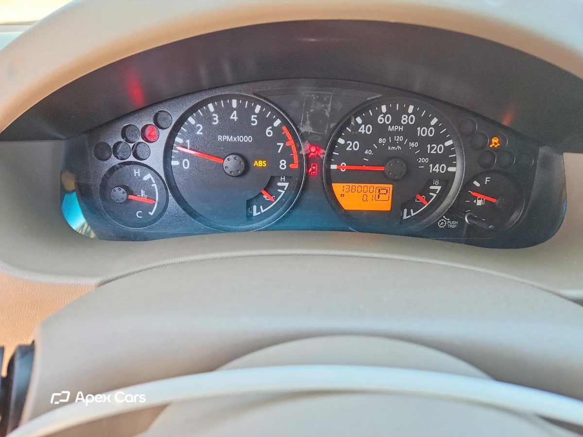 Nissan Navara (Frontier) 2012