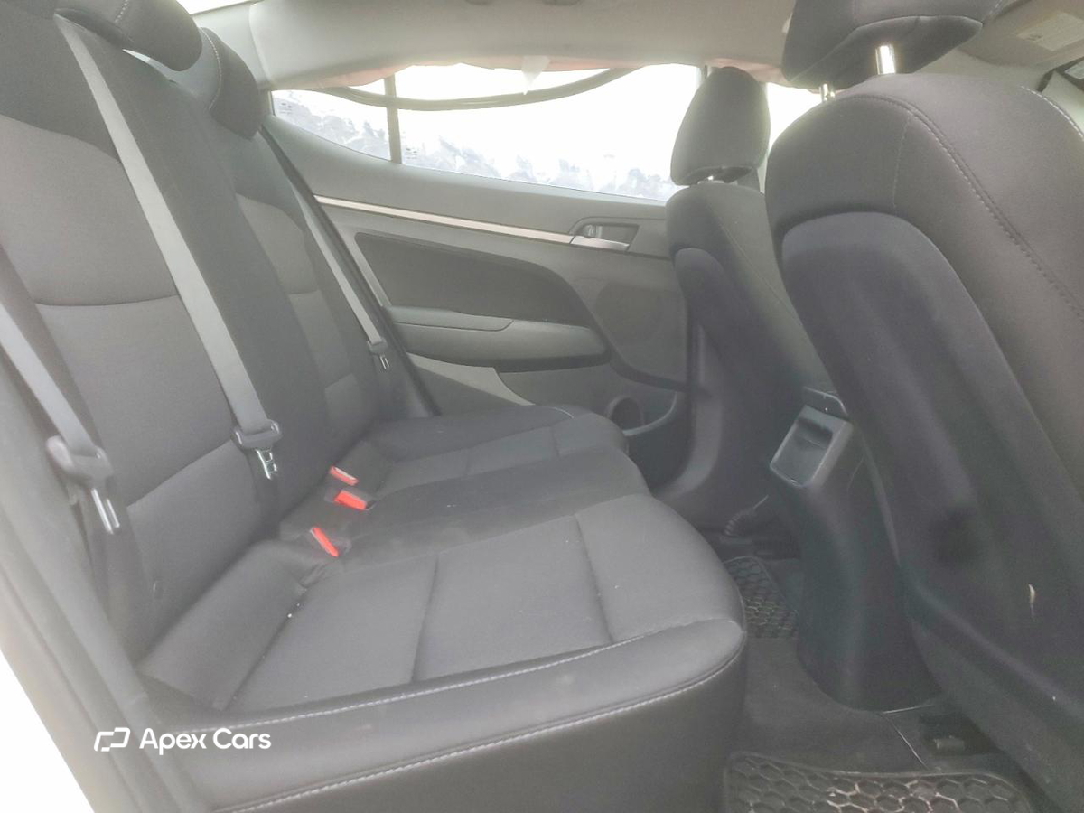 Hyundai Elantra 2018
