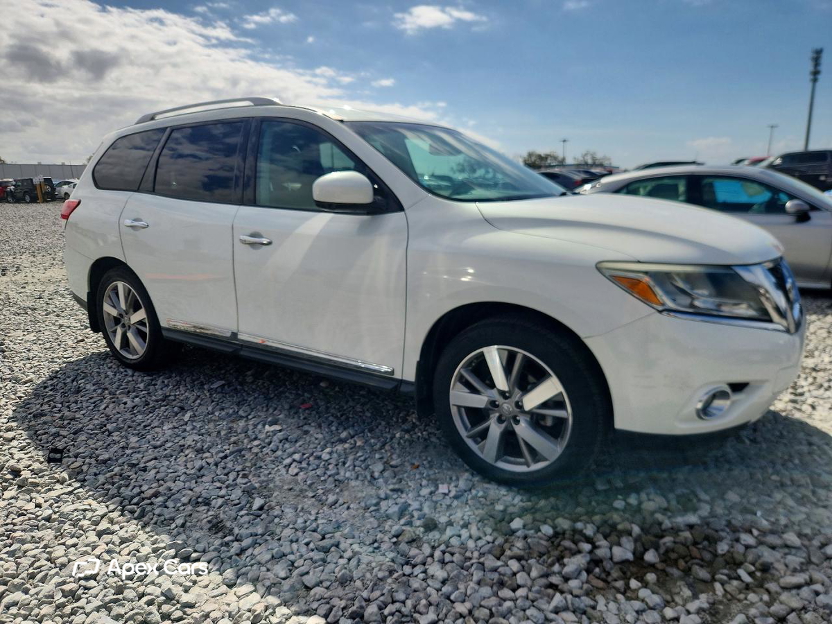 Nissan Pathfinder 2014