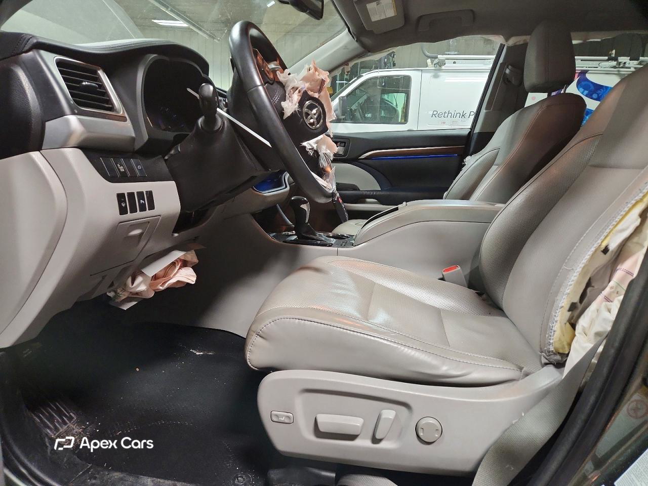 Toyota Highlander 2016