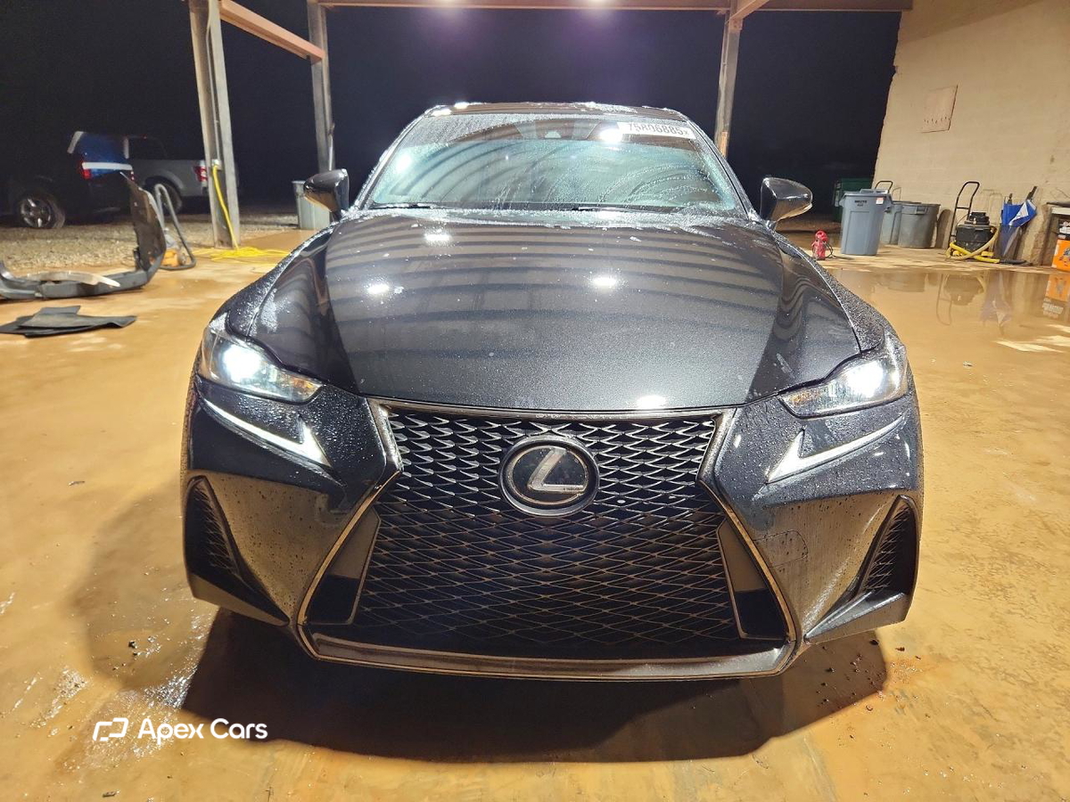 Lexus IS 2017