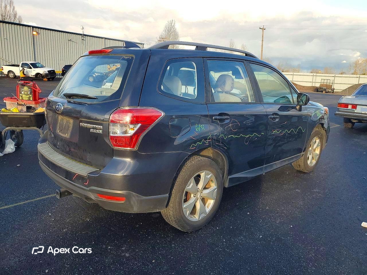 Subaru Forester 2016
