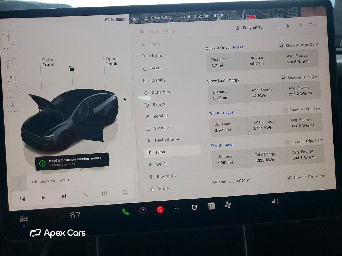 Tesla Model Y 2026