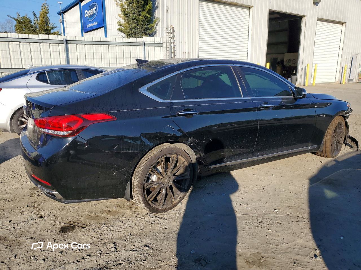 Hyundai Genesis 2015