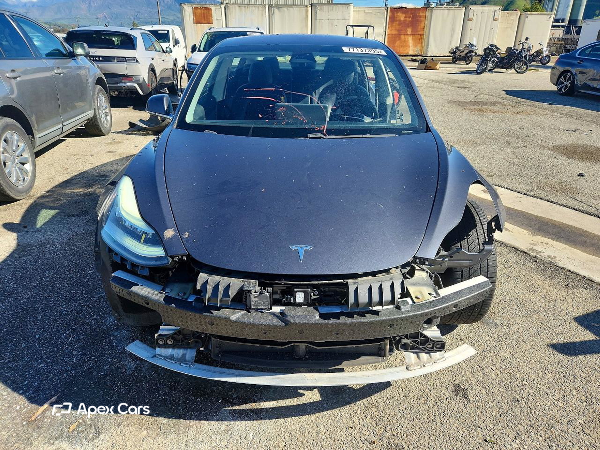 Tesla Model 3 2018