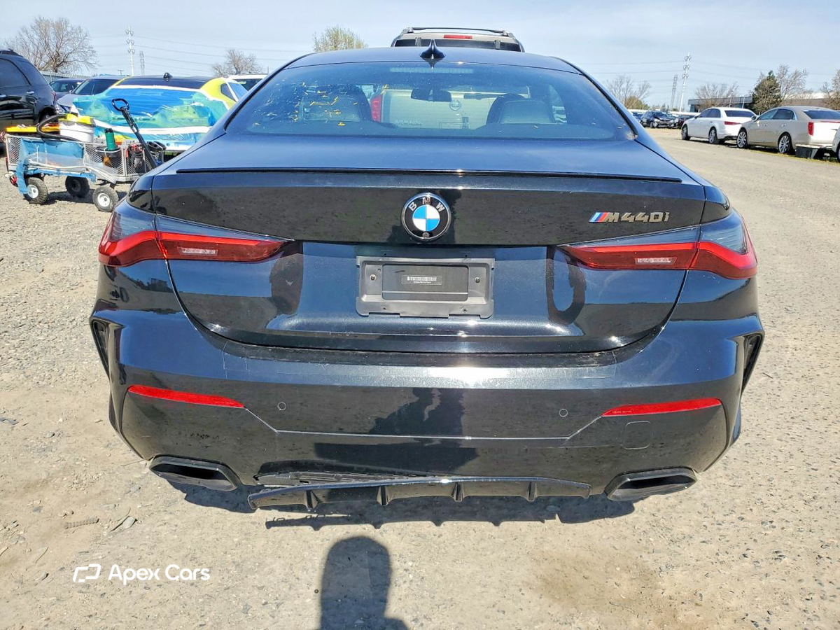 BMW M4 2022