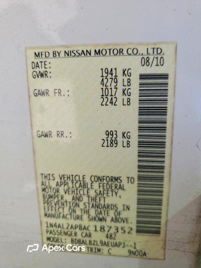 Nissan Altima 2010