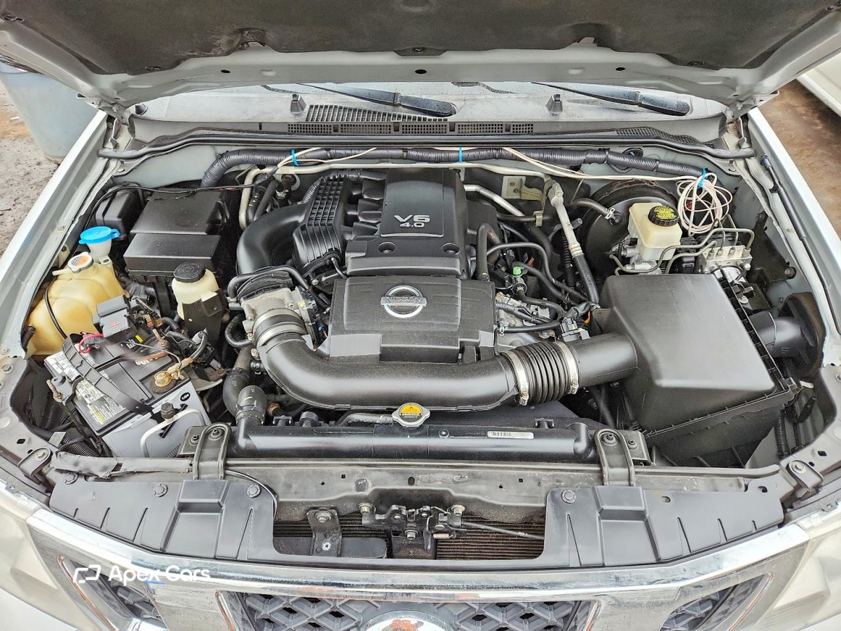 Nissan Navara (Frontier) 2013