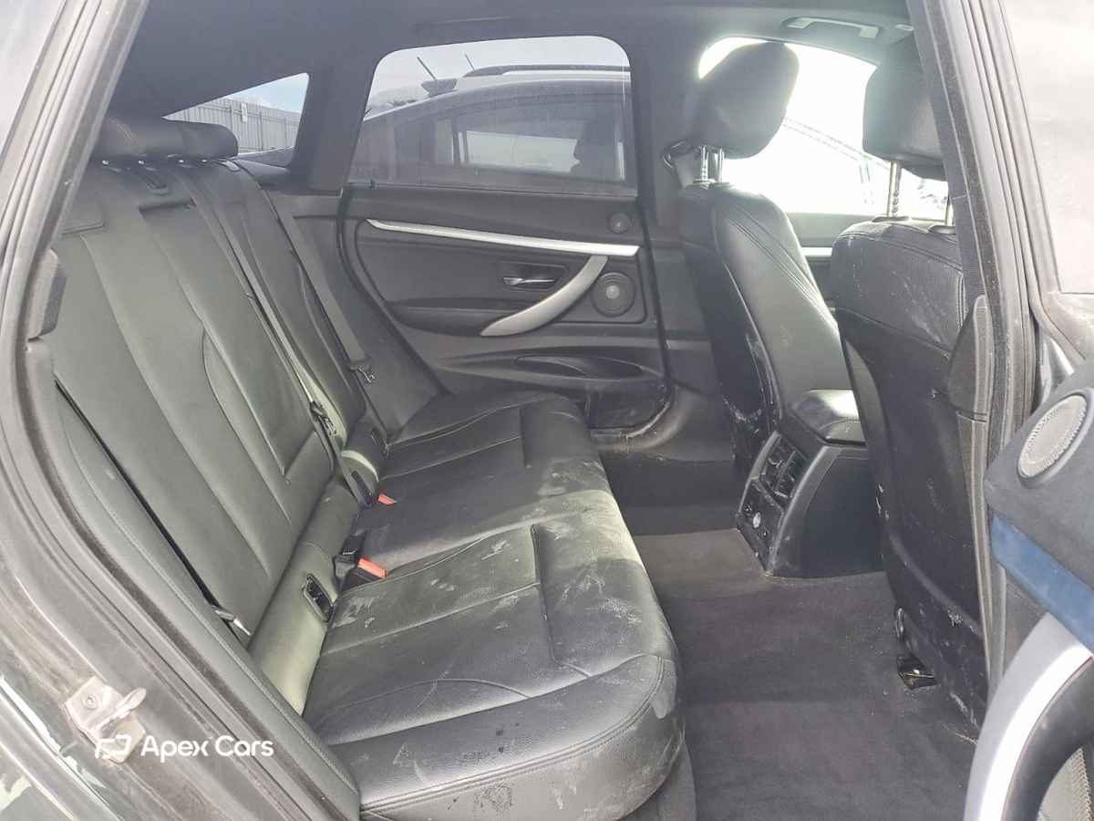 BMW Series 3 2016