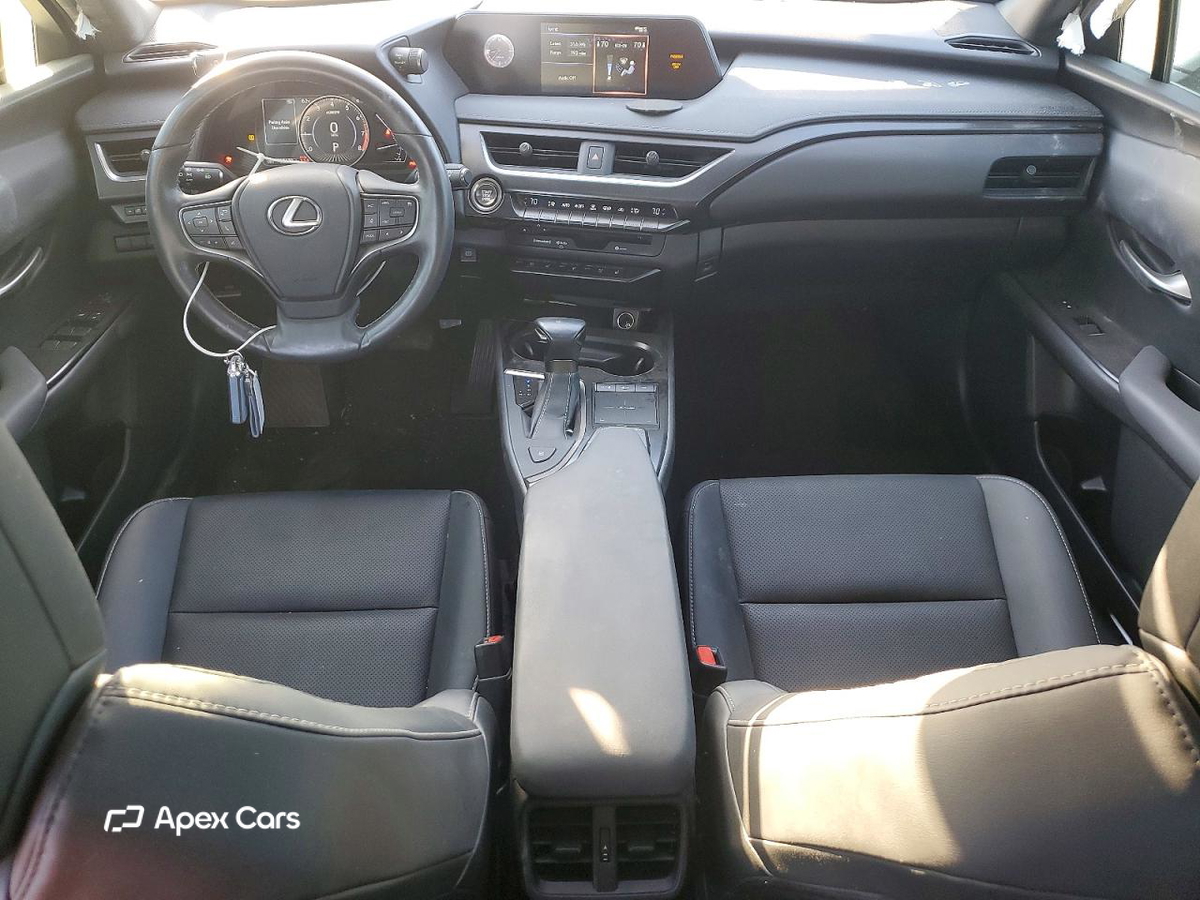 Lexus UX 2020