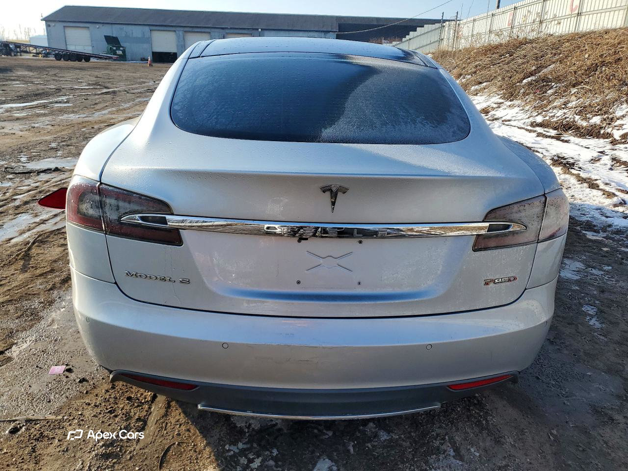 Tesla Model S 2015