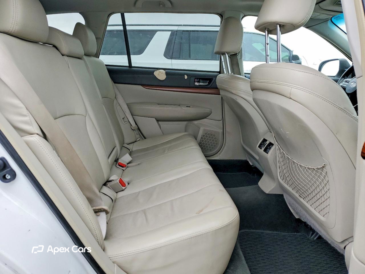 Subaru Outback 2013
