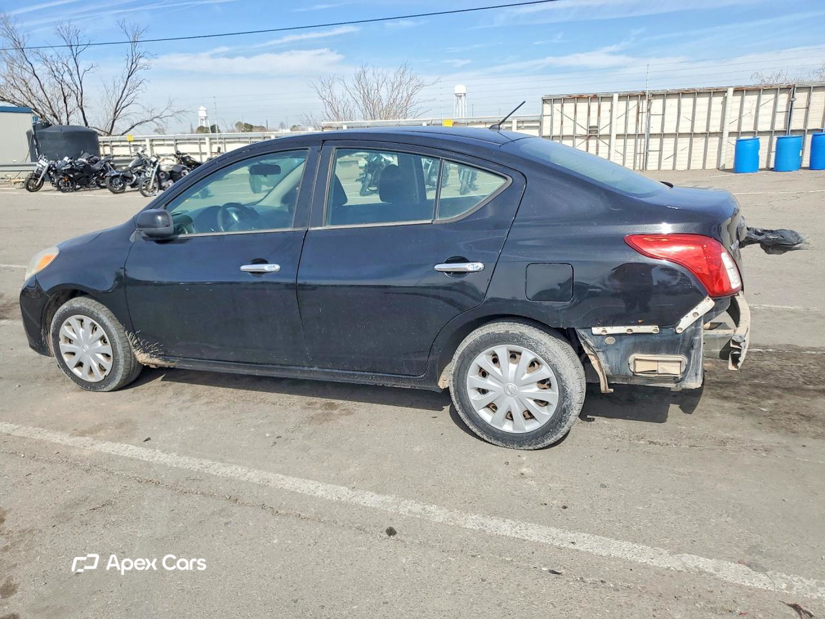 Nissan Versa 2012