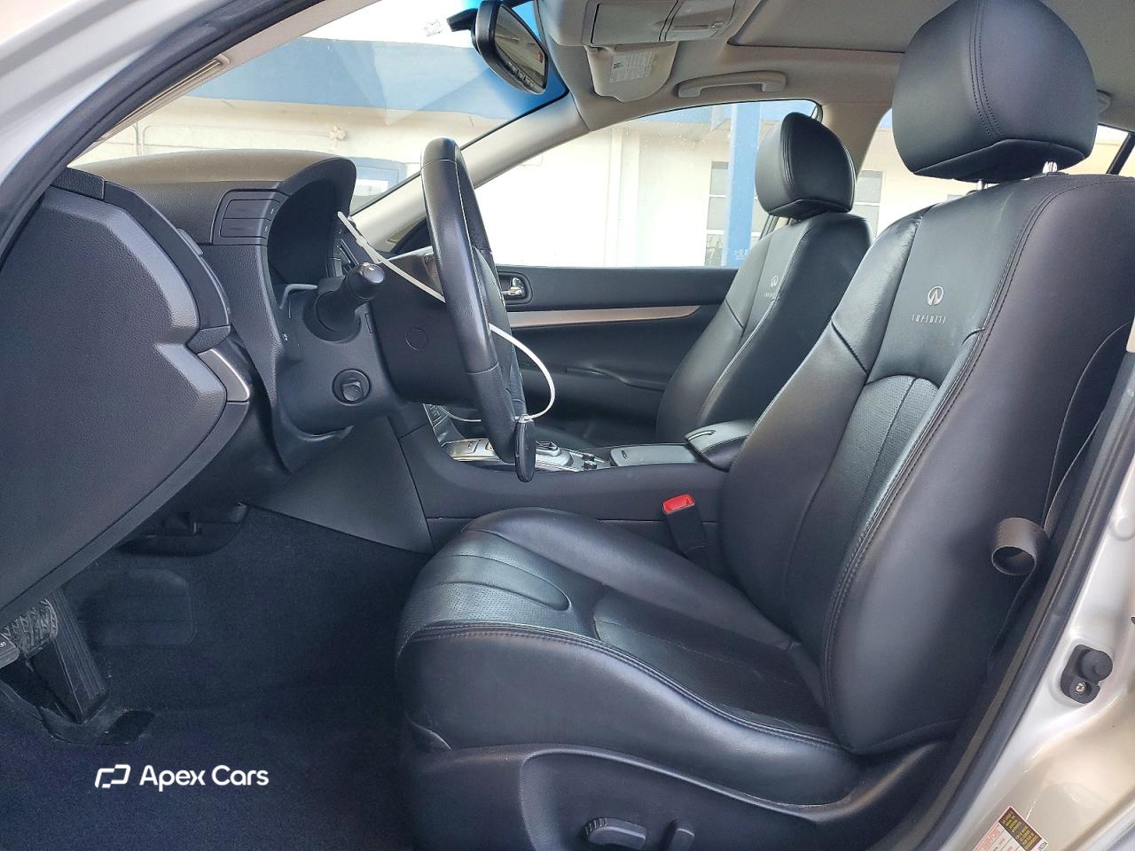 Infiniti G 2013