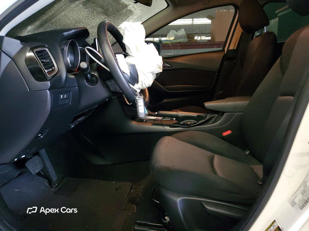 Mazda 3 2015