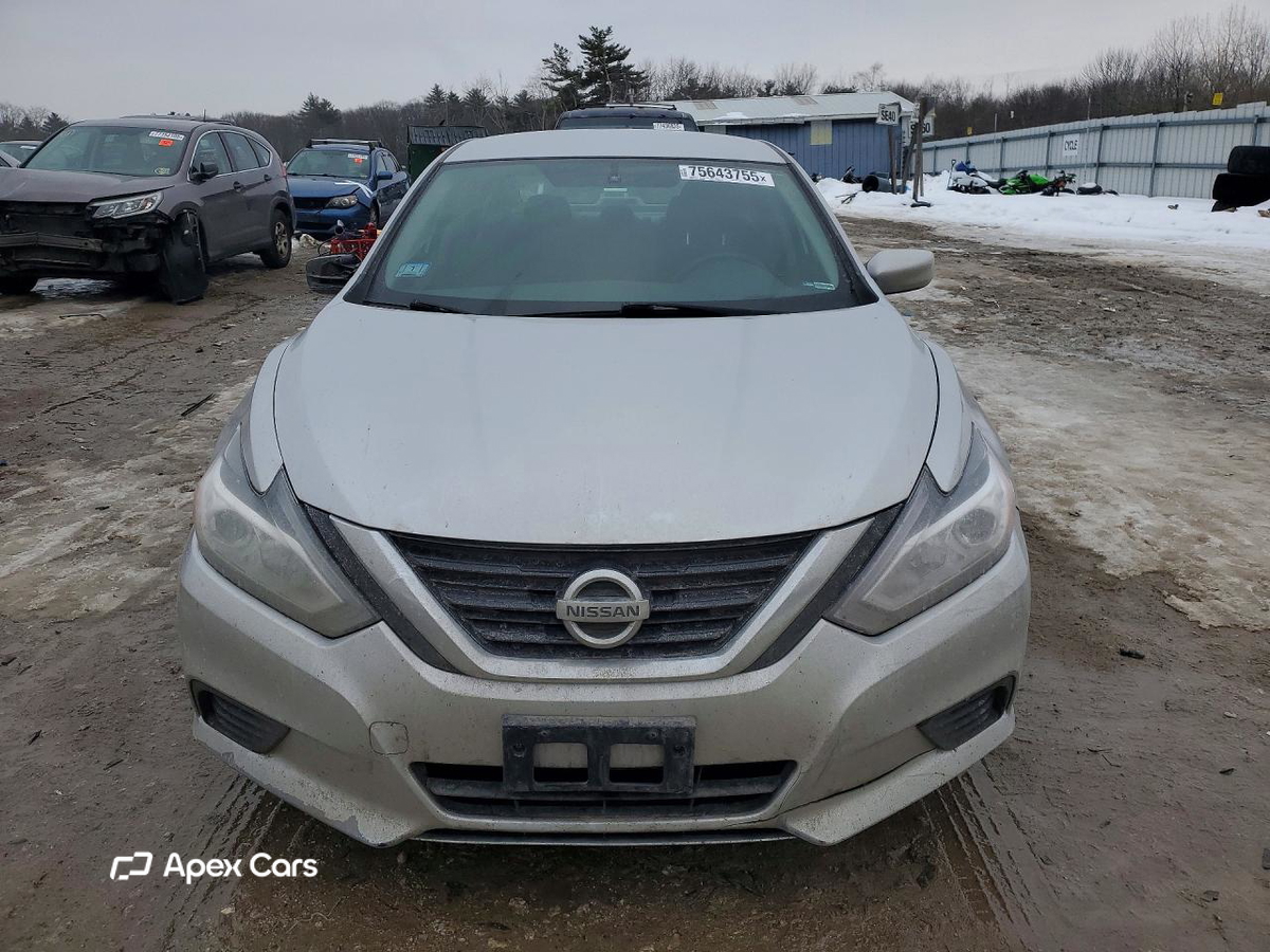 Nissan Altima 2018