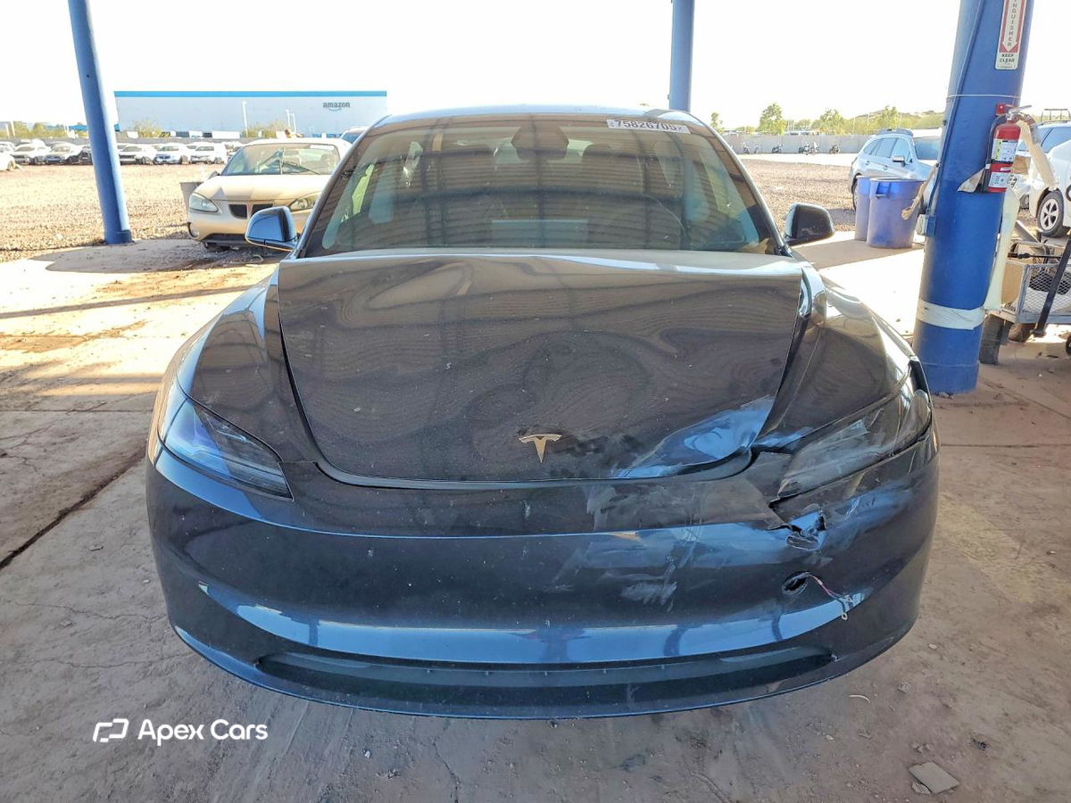Tesla Model 3 2025
