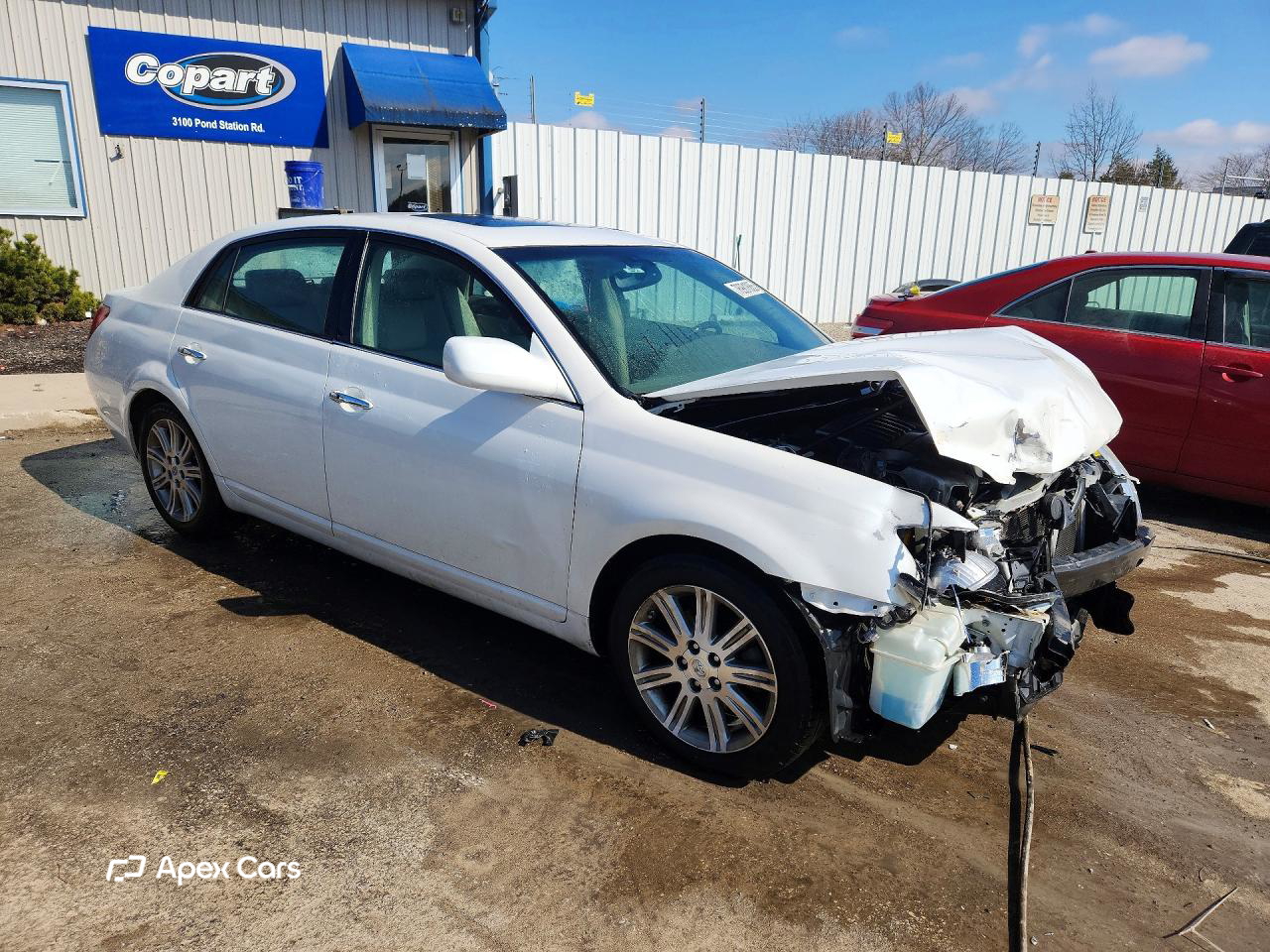 Toyota Avalon 2010
