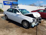 Toyota Avalon 2010