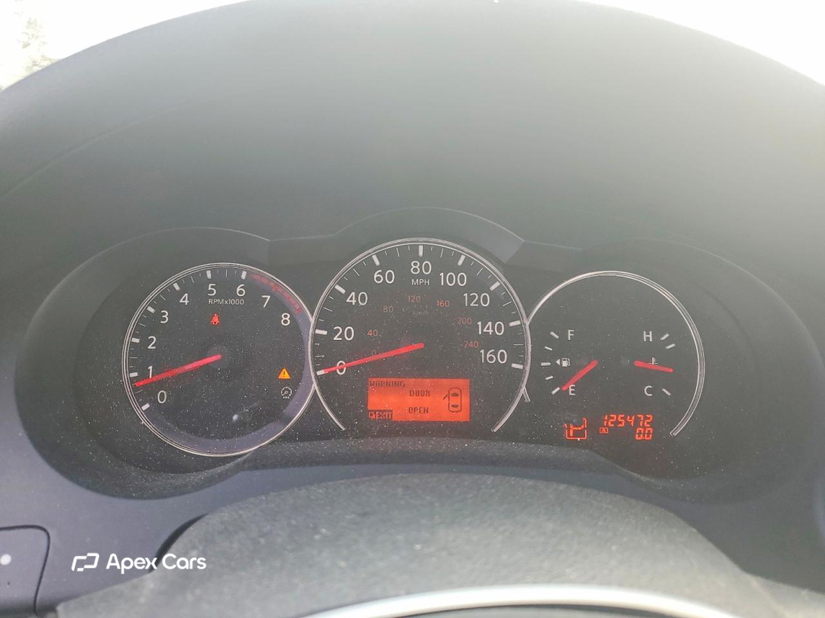 Nissan Altima 2010