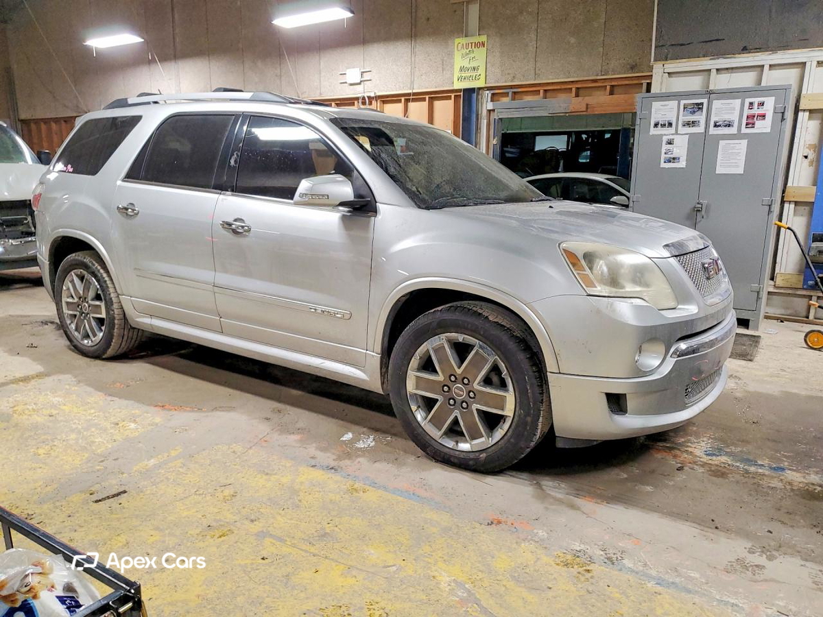 GMC Acadia 2012