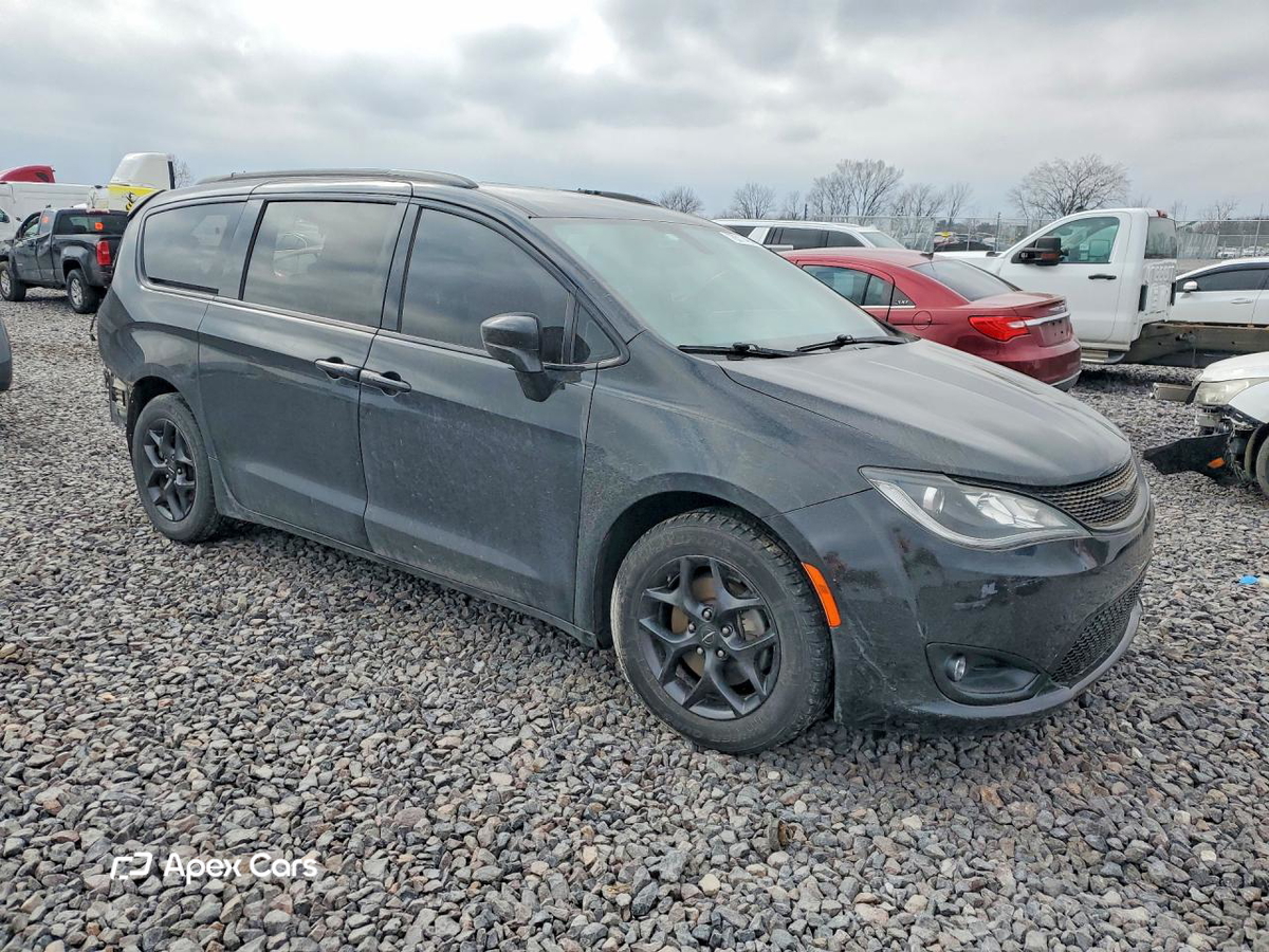 Chrysler Pacifica 2020