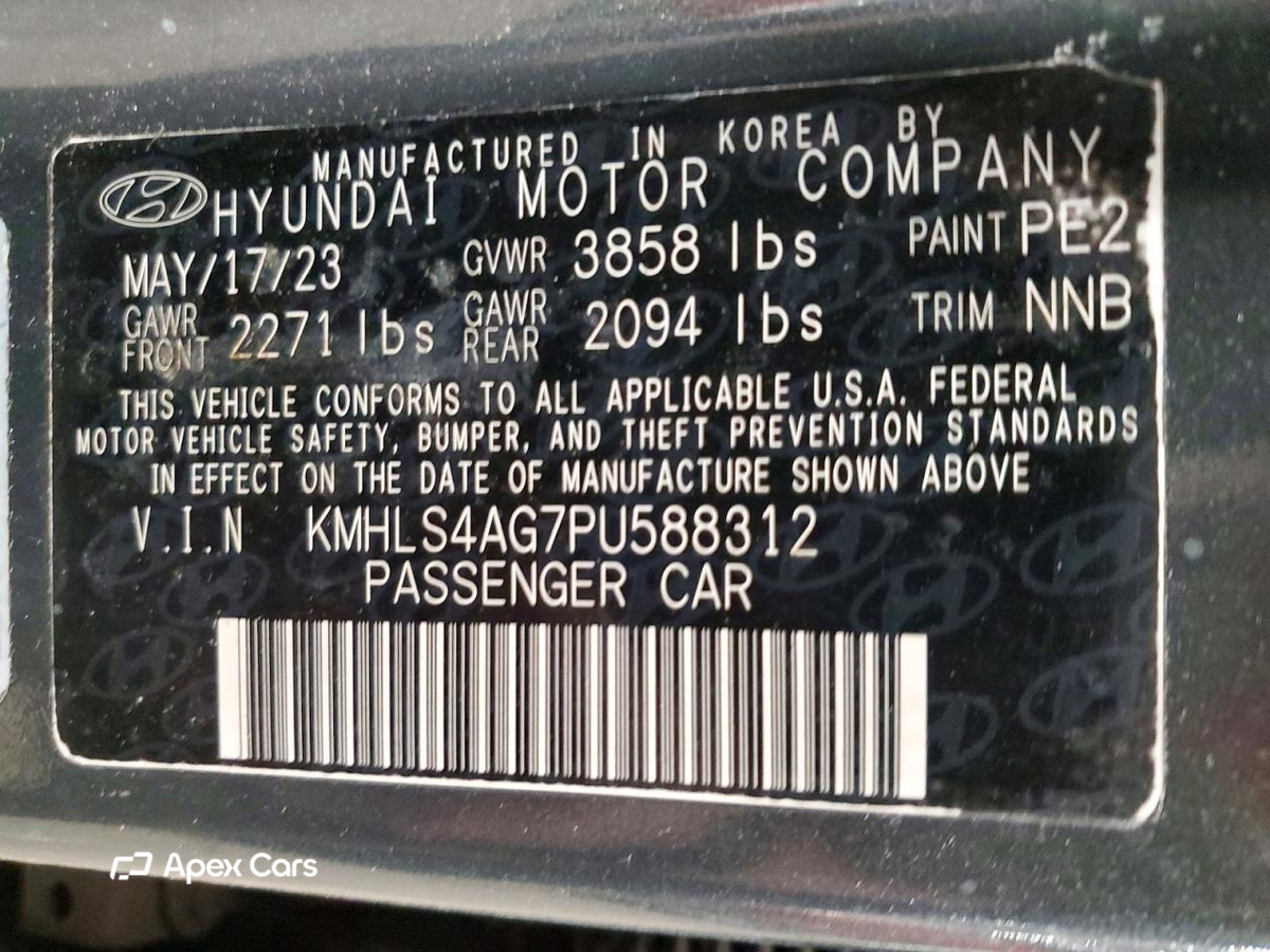 Hyundai Elantra 2023
