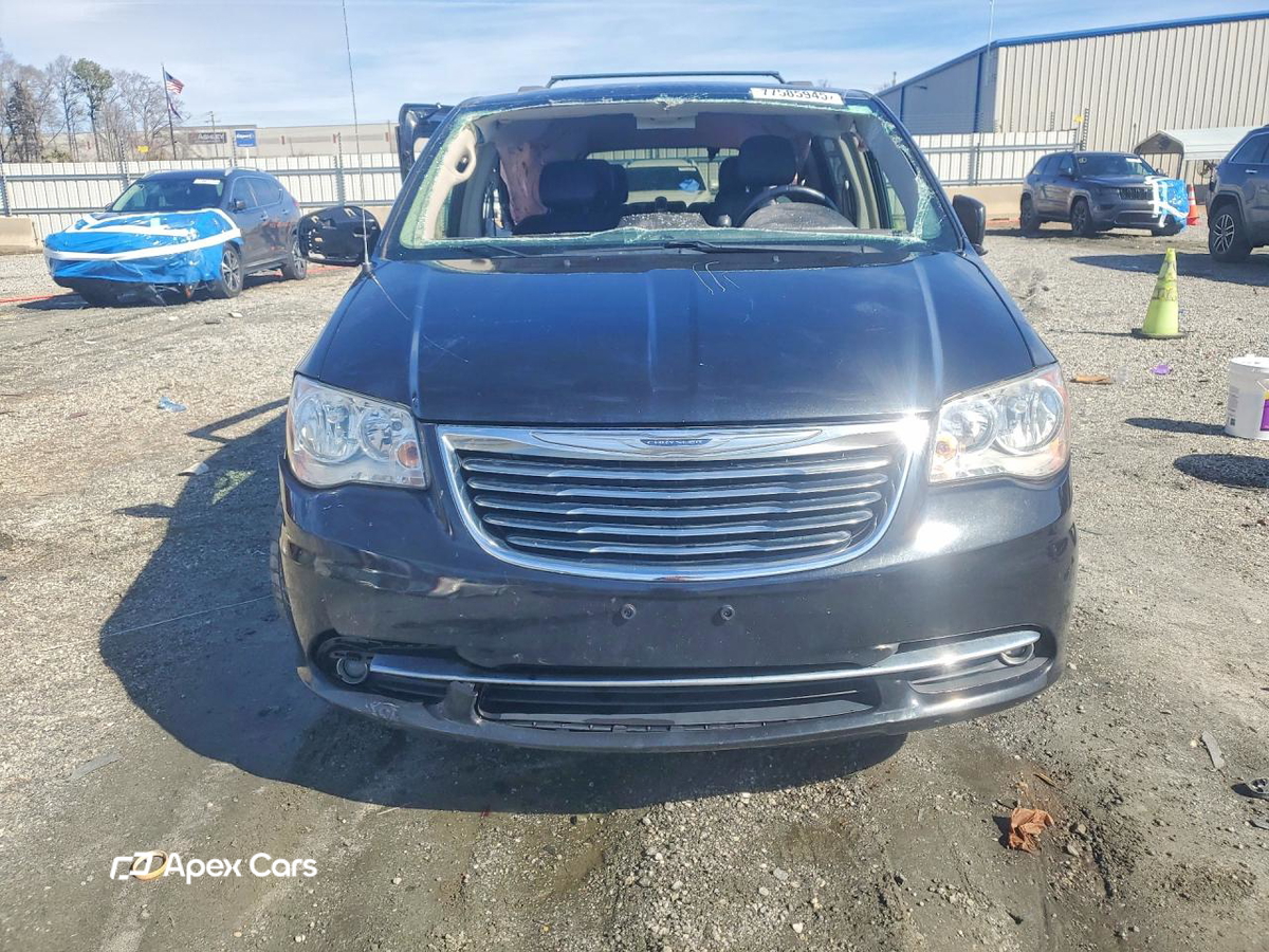 Chrysler Voyager 2016