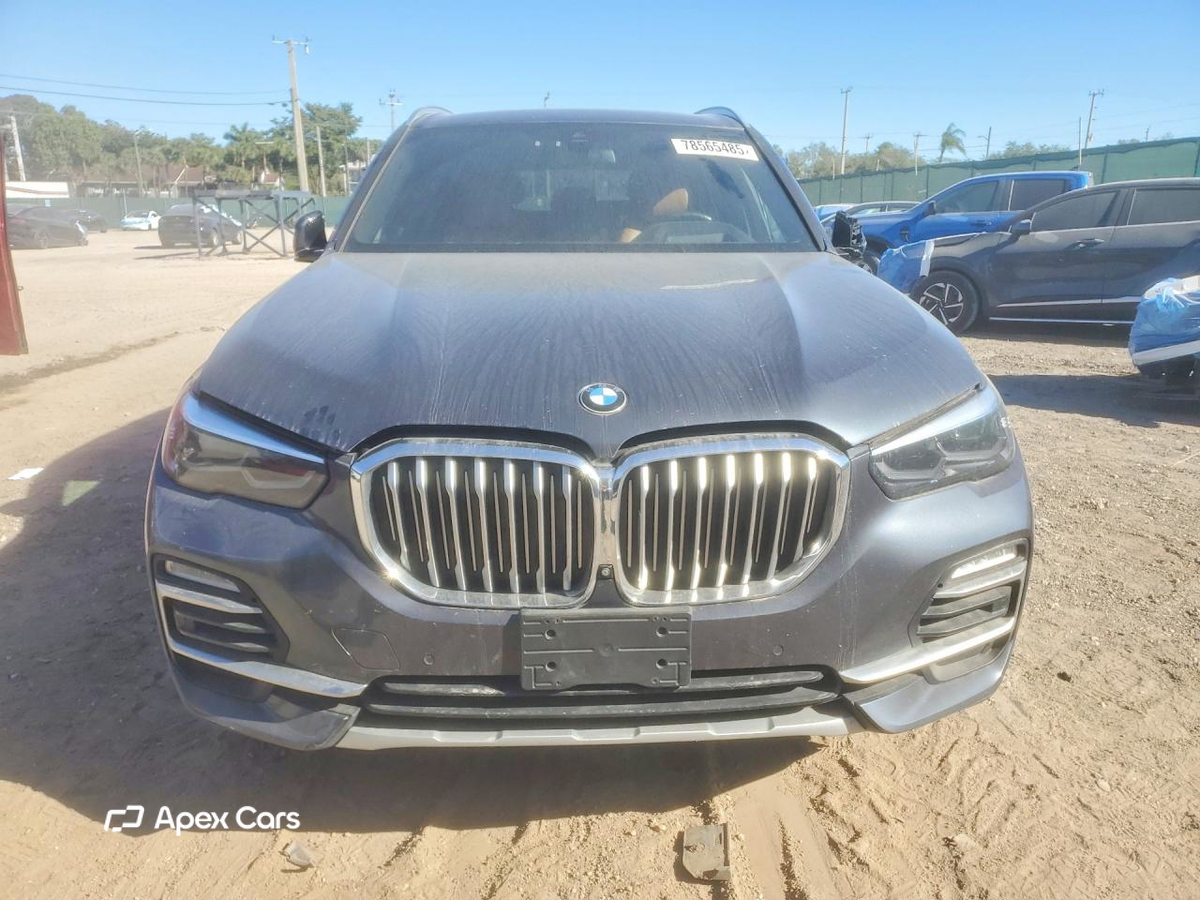 BMW X5 2021