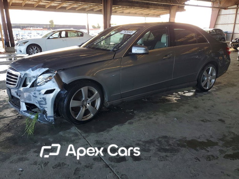 Mercedes-Benz E-klasse 2012 - Image 1 of 12