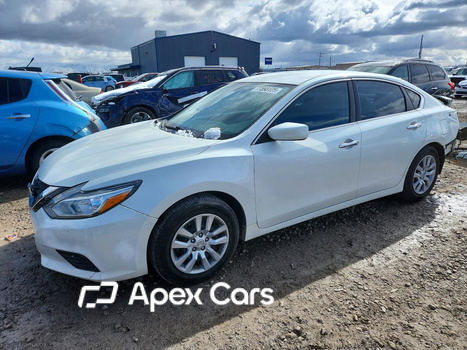 Nissan Altima 2016 - Image 1 of 14