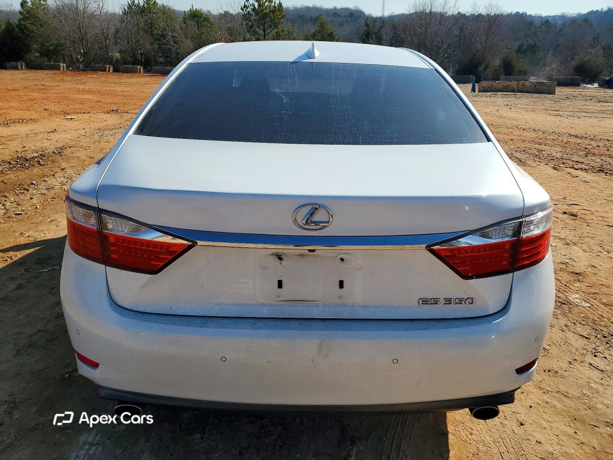 Lexus ES 2015